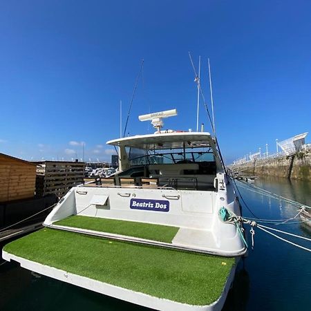 Yate En Gijon , Experiencia Unica B Hotel Kültér fotó